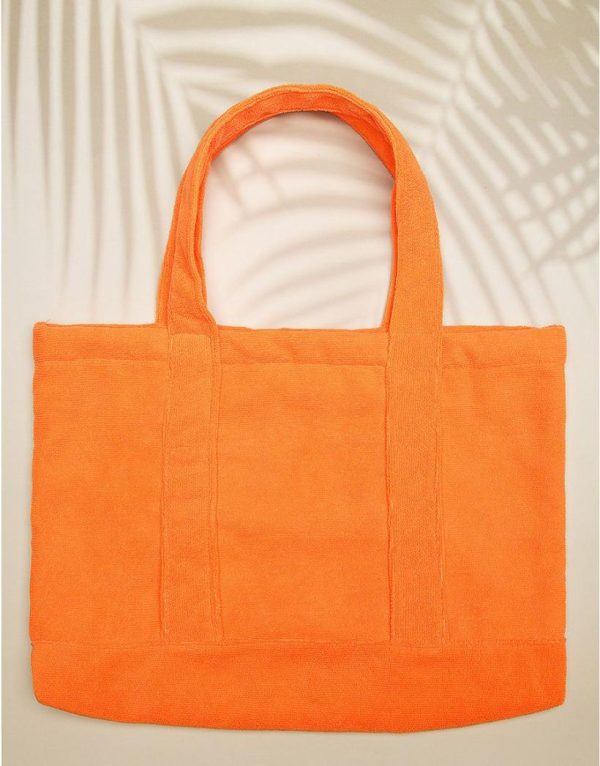 Basicsandmore.shop06aa5288de 2