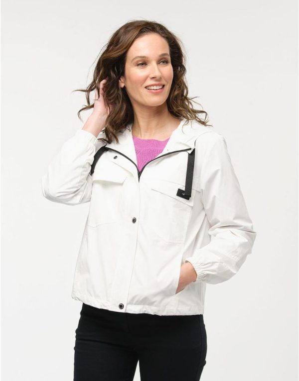 Basicsandmore.shop10d0aa4aec 4