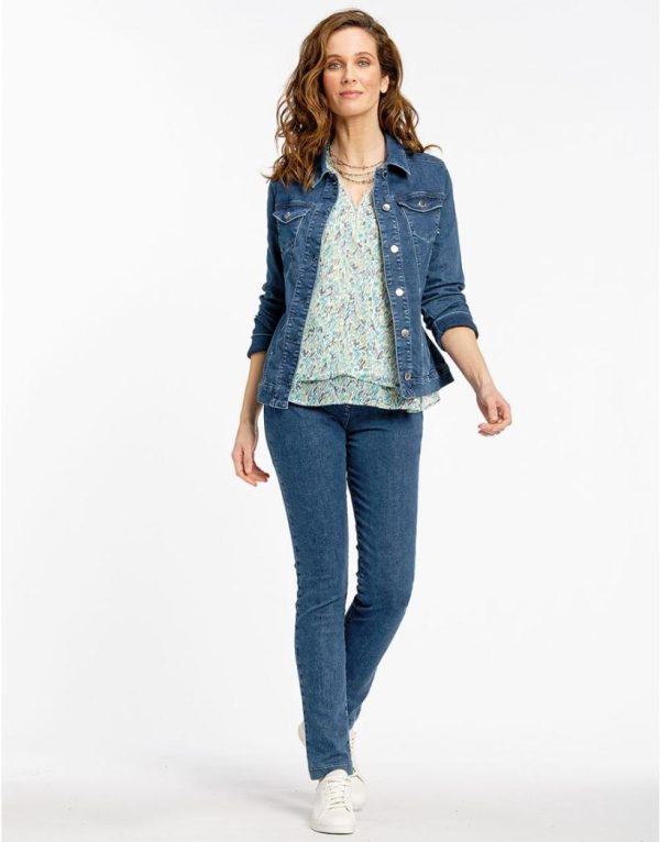 Basicsandmore.shop2410b796e6 2