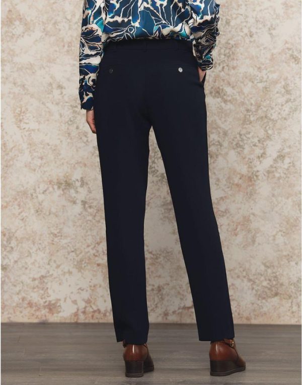 Basicsandmore.shop2d2d4ed01a 2