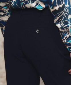 Basicsandmore.shop2d2d4ed01a 5