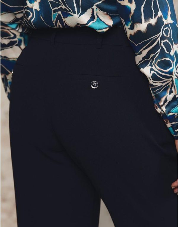 Basicsandmore.shop2d2d4ed01a 5