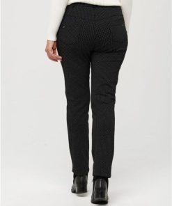 Basicsandmore.shop2da7ef21a7 4