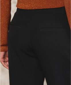 Basicsandmore.shop3057fc9d69 5