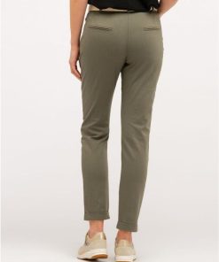 Basicsandmore.shop30d471bb58 5