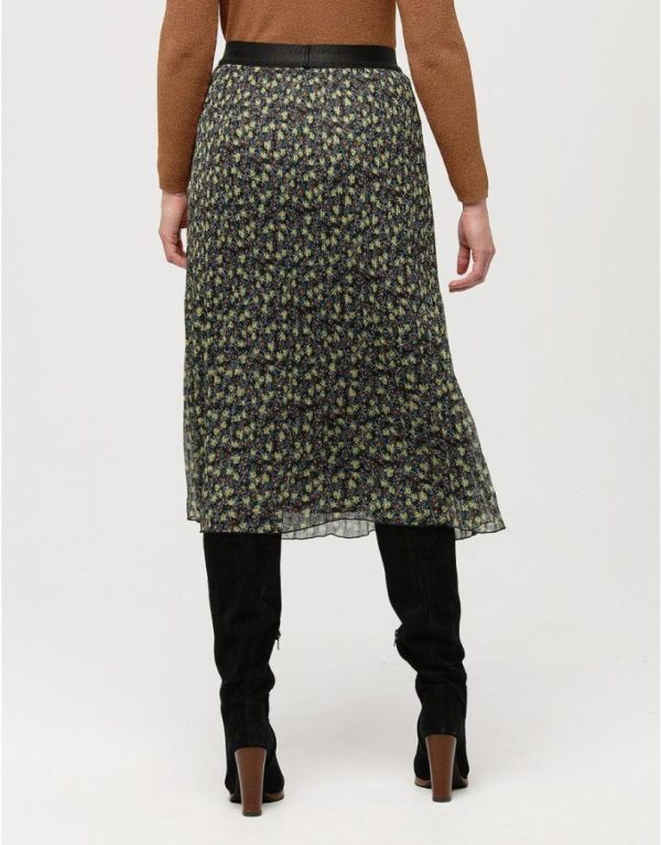 Basicsandmore.shop4d5e1a0708 2