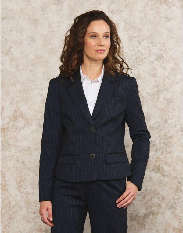 Basicsandmore.shop5219601ede 5