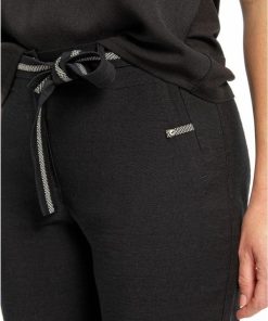 Basicsandmore.shop5779fc072e 4