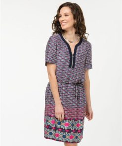 Basicsandmore.shop5fd5bf93f6 2