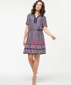 Basicsandmore.shop5fd5bf93f6 3