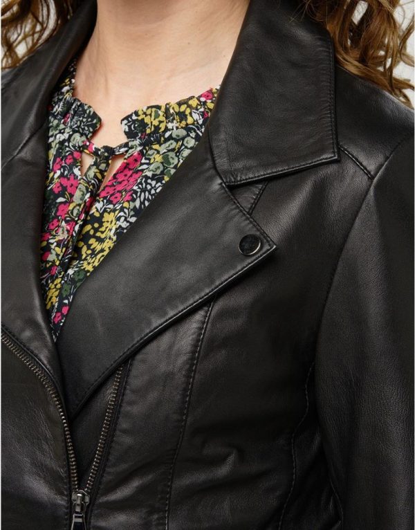 Basicsandmore.shop60ce9cd1eb 5