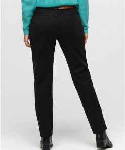 Basicsandmore.shop61bc63eada 2