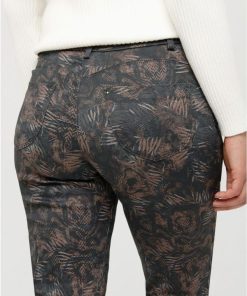 Basicsandmore.shop649c6b7f33 5