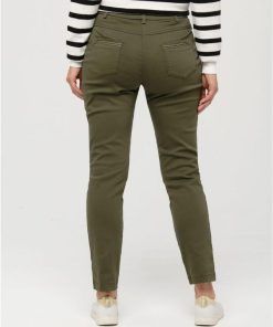 Basicsandmore.shop64c73a35b1 2