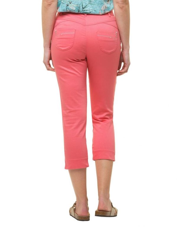 Basicsandmore.shop660a5aa809 2