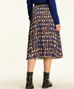 Basicsandmore.shop866227e5ac 2