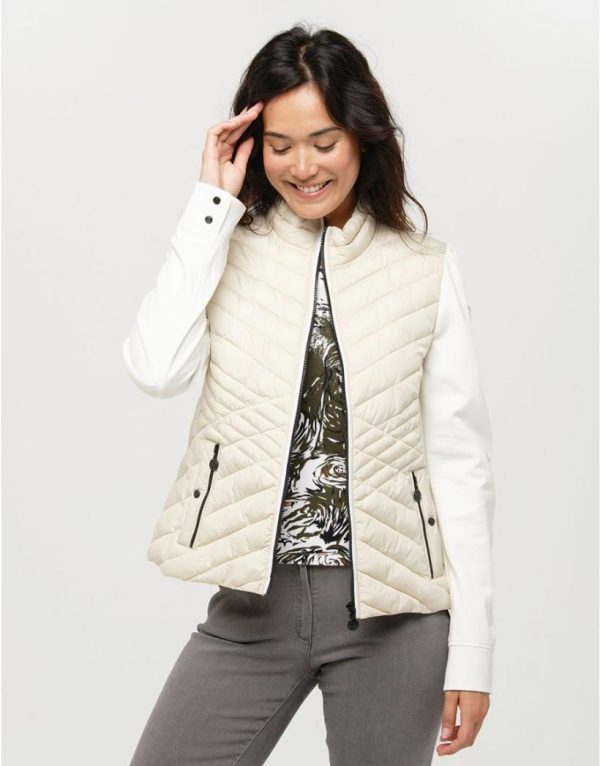 Basicsandmore.shop9bedfa0f61 1