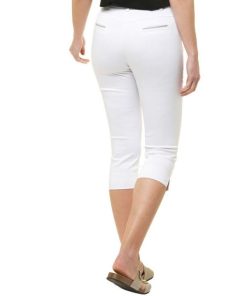 Basicsandmore.shopafc408212c 2