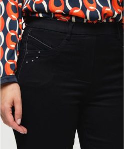 Basicsandmore.shopb3abe414e4 2