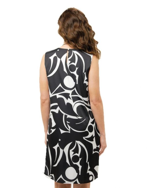 Basicsandmore.shopb77d105c54 2