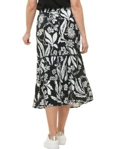 Basicsandmore.shopc4eb608692 2