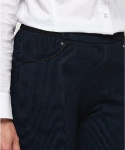 Basicsandmore.shopc56f1969bb 4