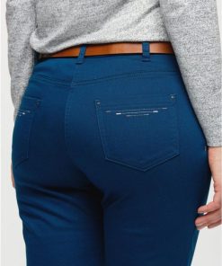 Basicsandmore.shopcf32be5a5c 5