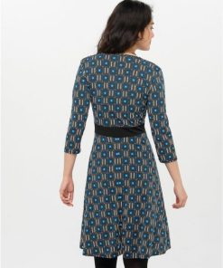 Basicsandmore.shopd24ece00af 2