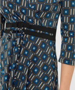 Basicsandmore.shopd24ece00af 4