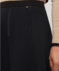 Basicsandmore.shopdc608dd9d1 5