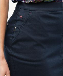 Basicsandmore.shopef54ca28eb 4