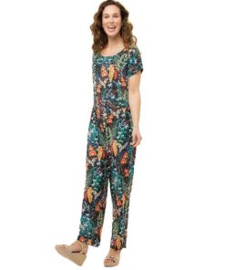 Basicsandmore.shopf252e353bb 3