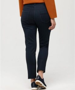 Basicsandmore.shopf6003f8a66 2